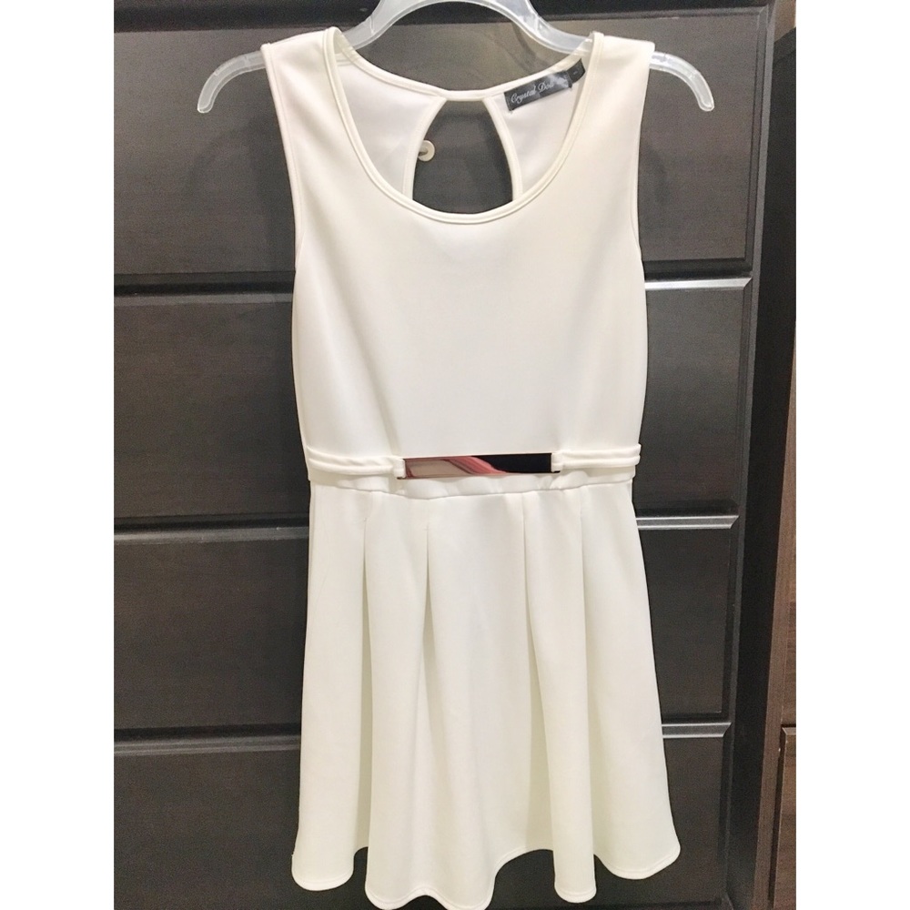 Cute white mini dress perfect for brides and grads